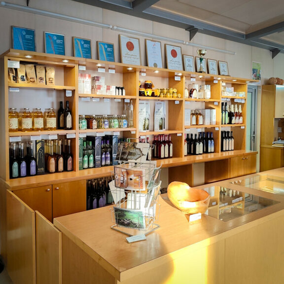 Trgovina Kartuzije Pleterje